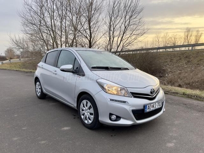 TOYOTA YARIS 1.33 Executive