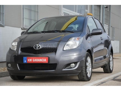 TOYOTA YARIS 1.33 Sol // KM GARANCIA // 101 LÓERŐ-6 SEBESSÉG // SZERVIZKÖNYV // ALUFELNI! //