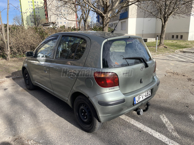 TOYOTA YARIS 1.4 D-4D Blue