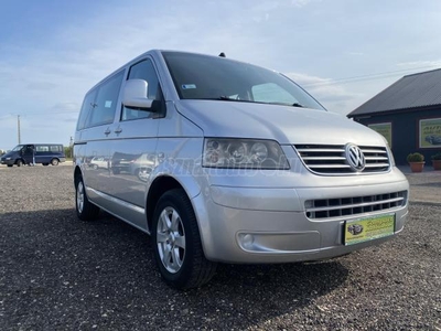 VOLKSWAGEN CARAVELLE 2.5TDI 174LE! DUPLA TOLÓAJTÓ! FRISS MŰSZAKI!