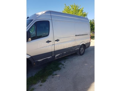 VOLKSWAGEN CRAFTER 2.5 TDI 30 L2