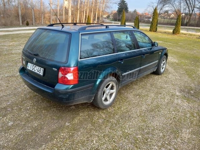 VOLKSWAGEN PASSAT Variant 1.9 PD TDi