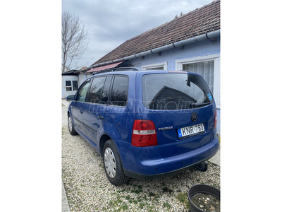 VOLKSWAGEN TOURAN 1.6 Kérem olvassa végig