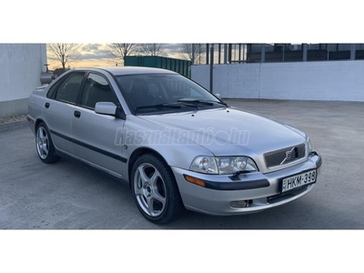 VOLVO S40 1.6 BENZIN