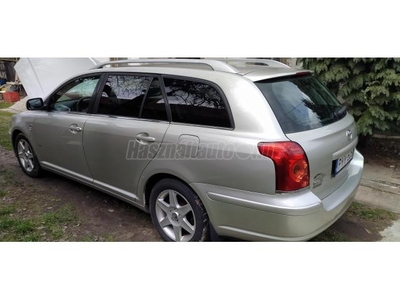 TOYOTA AVENSIS 2.0 D Sol Comfort