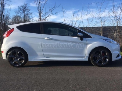 FORD FIESTA 1.6 GTDi ST2 EURO6 ST