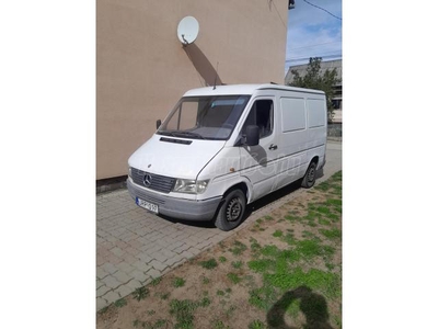 MERCEDES-BENZ SPRINTER 208 D 902.362