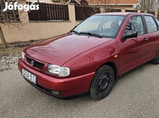 SEAT Cordoba 1.4i Plus Friss Műszaki Vonóhorog