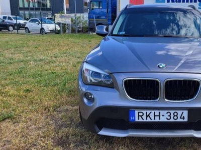 BMW X1 xdrive20d Szervizkönyves! Összkerék MEGH...