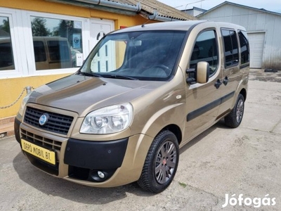 Fiat Doblo Dobló Panorama 1.4 8V Active