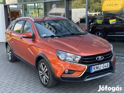 Lada Vesta 1.6 Lux Téli-nyári alufelni szettel