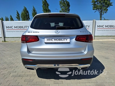 MERCEDES-BENZ GLC-osztály