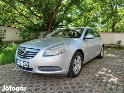 Opel Insignia Sports Tourer 2.0 CDTI Edition Navigáció, Digitklíma