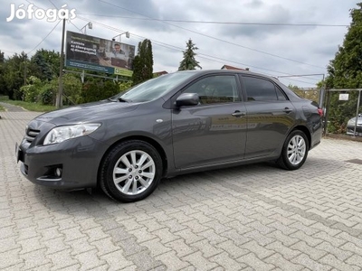 Toyota Corolla Sedan 1.6 Sol / M.országi / Dig....