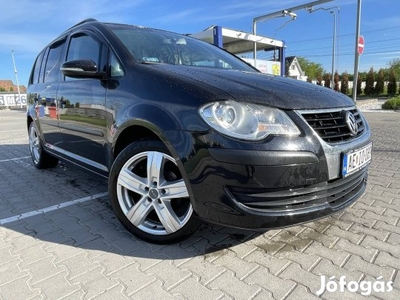 Volkswagen Touran 1.9 PDTDI magánszemélytől