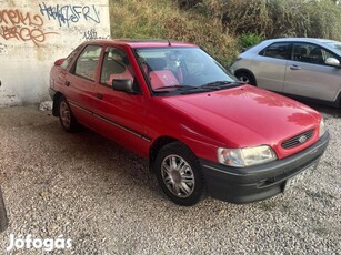 Ford Escort 1.4 CLX Vonóhorog. Napfénytető