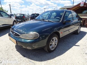 Ford Mondeo 1.8 TD CLX Friss Műszakival