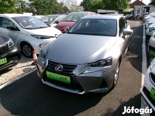 Lexus Is 300h Prestiege Plus Safety CVT LED+RAD...