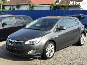 Opel Astra J 1.6 Enjoy ++110eKM++Szkönyv++18'AL...