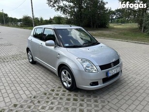 Suzuki Swift 1.3 GLX CD AC 135.000 KM