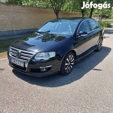 Volkswagen Passat VI 2.0 CR TDI R-Comfortline R...