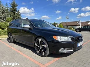 Volvo V70 2.5 T Summum