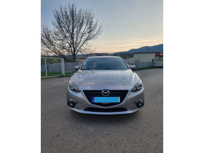 MAZDA 3 1.5 Attraction