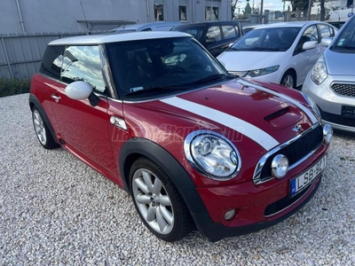 MINI MINI COOPER S 1.6 ÜVEGTETŐ/XENON/DIGIT KLÍMA/BŐR