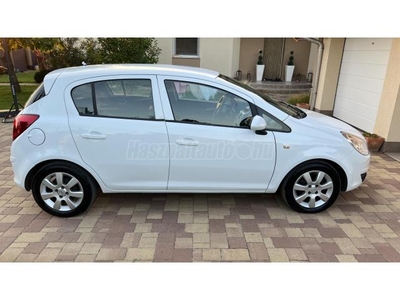 OPEL CORSA D 1.2 Essentia 88000 km