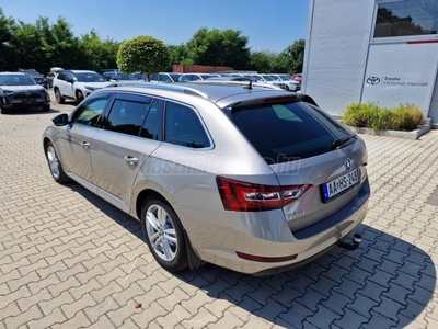 SKODA SUPERB 2.0 TDi Ambition DSG