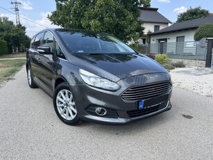 FORD S-MAX 2.0 TDCi Titanium Powershift PANORÁMATETŐ!!TÁBLAFELISMERŐ!!ELSŐ/HÁTSÓ RADAR/KAMERA!!LEINFORMÁLHATÓ!!