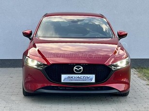 MAZDA 3 Hatchback 2.0 Skyactiv Plus SOUL RED/Navi/BOSE/Kamera/HUD/LED/Keyless/18-as Alu/Vezetett szervizkönyv