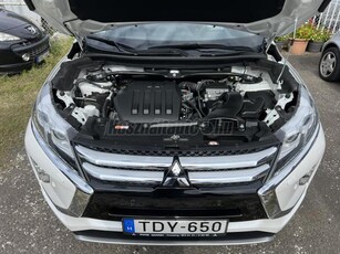 MITSUBISHI ECLIPSE CROSS 1.5 T-MIVEC Instyle 2WD Napfénytető!360 Kamera!Bőr ülés!Top felszereltség!