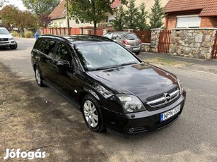 Opel Vectra C 2.2 DTI Comfort Megkímélt / Szép...