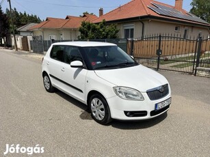 Skoda Fabia 1.2 12V Ambiente Friss Műszaki