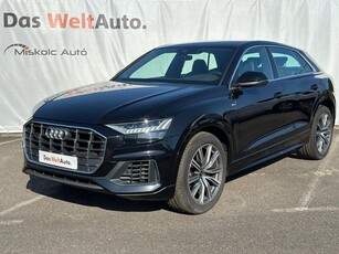 Audi Q8 55 TFSI quattro tiptronic