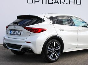 Eladó Infiniti Q - Q30