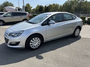 Eladó Opel Astra J