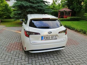 Eladó használt Toyota Corolla - Touring Sports 1.8 Hybrid Comfort Style Tech e-CVT