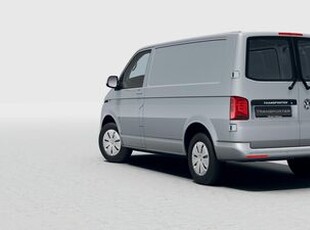 Eladó új Volkswagen Transporter - T6 T6.1 Zárt RT 2.0 TDI 150 Le-s Navigációval. és LED-es fényszórókkal