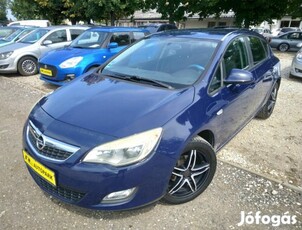 Opel Astra J 1.4 Enjoy 170ekm!Klíma!17-es Alusz...