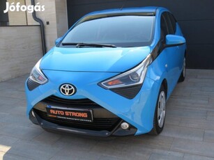 Toyota Aygo 1.0 x-treme cool&safe 29.967 km !!!...