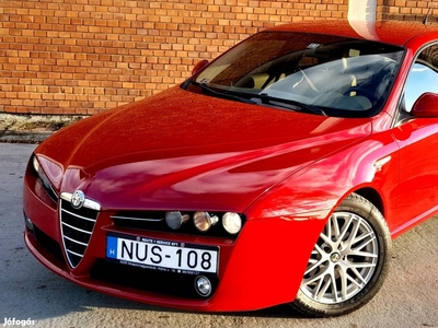 Alfa Romeo 159