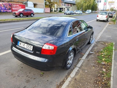 AUDI A4 2.0