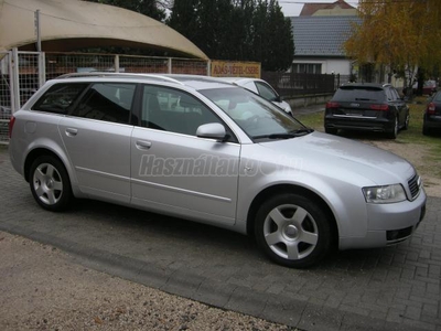 AUDI A4 Avant 1.9 PD TDI SZERVIZKÖNYV.FRISS MŰSZAKI