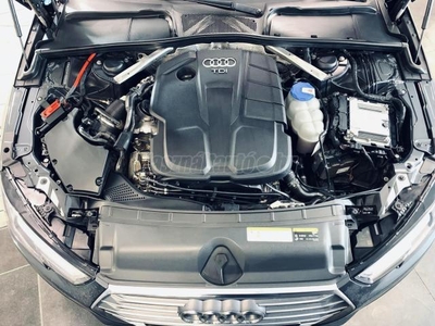 AUDI A4 Avant 2.0 TDI Design S-tronic S-Line