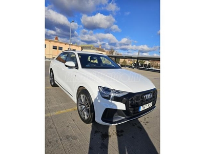 AUDI Q8 50 TDI quattro Tiptronic ic MAGYAR FORGALOMBAHELYEZÉS SLINE.SPORTLÉGRUGÓ. RENGETEG EXTRA