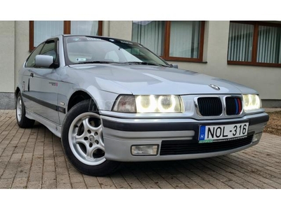 BMW 316i Compact Exclusive Edition