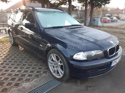 BMW 318i Touring