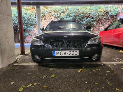 BMW 525d Touring 560L 2993 cm3 Kézi váltó